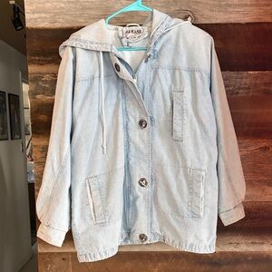 Retro Style Light Blue Denim Jacket by